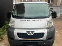 Gebraucht Peugeot Boxer 100 PS (73 kW) 2010 Silber Van