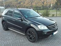 Gebraucht Mercedes ML320 224 PS (164 kW) 2008 Schwarz SUV