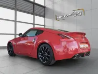Gebraucht Nissan 370Z 328 PS (241 kW) 2020 Vibrant red metallic Coupé