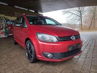 Gebraucht VW Touran Style 140 PS (102 kW) 2012 Rot Van / Kleinbus