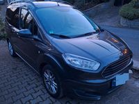 Gebraucht Ford Tourneo Courier Titanium 101 PS (74 kW) 2018 Grau Van / Kleinbus