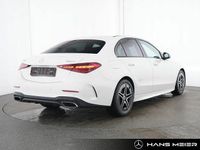Gebraucht Mercedes C300 AMG 258 PS (189 kW) 2024 Weiß Limousine