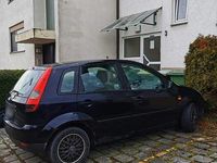 Gebraucht Ford Fiesta 69 PS (50 kW) 2004 Schwarz Kleinwagen