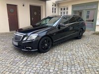 Gebraucht Mercedes E350 265 PS (194 kW) 2010 Schwarz Kombi