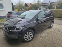 Gebraucht VW Touran 150 PS (110 kW) 2019 Schwarz Van / Kleinbus