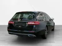 Gebraucht Mercedes E300 306 PS (225 kW) 2022 Schwarz Limousine