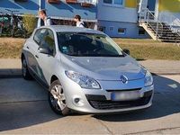 Gebraucht Renault Mégane 110 PS (80 kW) 2012 Silber Limousine