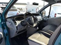 Gebraucht Opel Vivaro 114 PS (83 kW) 2008 Grün Van / Kleinbus