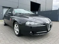 Gebraucht Alfa Romeo 147 105 PS (77 kW) 2009 Schwarz Kleinwagen