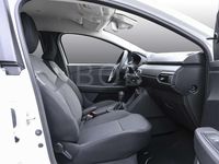 Gebraucht Dacia Jogger Essentiel 101 PS (74 kW) 2025 Weiß Van / Kleinbus