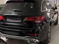 Gebraucht Mercedes GLC200 AMG line 163 PS (119 kW) 2019 SUV