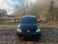 Gebraucht VW Fox 54 PS (39 kW) 2005 Schwarz Kleinwagen