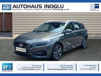 Gebraucht Hyundai i30 120 PS (88 kW) 2023 Grau Kombi