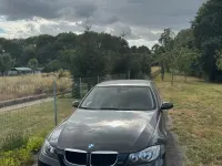 Gebraucht BMW 318 Basis 143 PS (105 kW) 2007 Schwarz Limousine