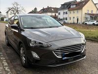 Gebraucht Ford Focus Titanium 125 PS (91 kW) 2019 Grau Kleinwagen