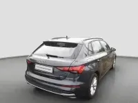 Gebraucht Audi A3 Ambiente 150 PS (110 kW) 2025 Manhattangrau metallic Limousine