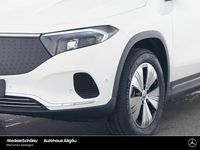 Gebraucht Mercedes EQA250 Progressive 150 kW (204 PS) 2025 Unilack polarweiß SUV