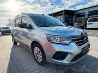 Gebraucht Renault Kangoo Techno 131 PS (96 kW) 2025 Silber Van / Kleinbus