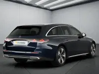 Gebraucht Mercedes E200 204 PS (150 kW) 2023 Blau Kombi