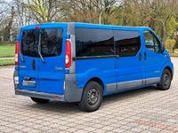 gebraucht Renault Trafic 2.0 dCi Passagner 9.Sitzer Langversion Klimaanlage