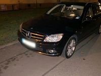 Gebraucht Mercedes C220 170 PS (125 kW) 2009 Schwarz Kombi