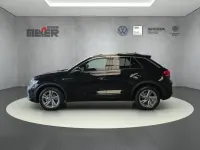 Gebraucht VW T-Roc R-line 150 PS (110 kW) 2024 Deep black perleffekt SUV