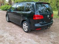 Gebraucht VW Touran 105 PS (77 kW) 2012 Schwarz Van / Kleinbus