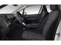 Gebraucht BMW 220 Active Tourer 170 PS (125 kW) 2025 Weiß Van / Kleinbus