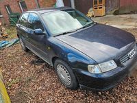 Gebraucht Audi A3 Basis 101 PS (74 kW) 1998 Blau Kleinwagen