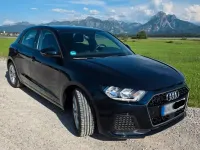 Gebraucht Audi A1 Advanced 95 PS (69 kW) 2022 Blau SUV
