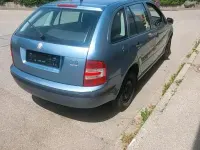 Używany Skoda Fabia 64 KM (47 kW) 2007 Szary Kombi