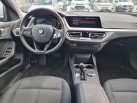 Gebraucht BMW 120 Advantage 190 PS (139 kW) 2022 Schwarz Kleinwagen
