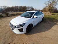 Gebraucht Hyundai Ioniq Premium 141 PS (103 kW) 2016 Weiß Kleinwagen