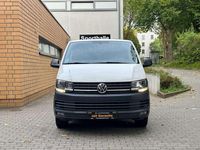 Gebraucht VW Transporter 150 PS (110 kW) 2018 Candyweiß Van