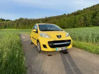 Gebraucht Peugeot 107 68 PS (50 kW) 2009 Gelb Kleinwagen