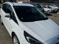 Gebraucht Ford S-MAX Titanium 179 PS (131 kW) 2016 Weiß Van / Kleinbus