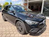 Gebraucht Mercedes GLA200 Progressive 163 PS (119 kW) 2020 Kosmosschwarz SUV