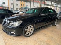Gebraucht Mercedes E300 AMG line 231 PS (169 kW) 2011 Schwarz Limousine