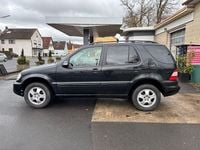 Gebraucht Mercedes ML270 163 PS (119 kW) 2003 Schwarz SUV