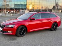 Gebraucht Skoda Superb Ambition 190 PS (139 kW) 2019 Rot Kombi
