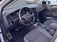 Gebraucht VW Golf VII 150 PS (110 kW) 2019 Weiß Kleinwagen