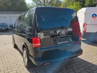 Używany VW Caravelle 140 KM (102 kW) 2010 Czarny Van