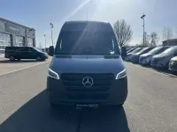 Używany Mercedes Sprinter 170 KM (125 kW) 2025 Niebieski Van