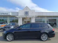 Gebraucht VW Golf VII Comfortline 150 PS (110 kW) 2020 Deep black perleffekt Kombi