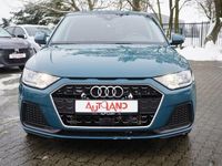 Gebraucht Audi A1 Sportback Advanced 95 PS (69 kW) 2020 Grün Kleinwagen