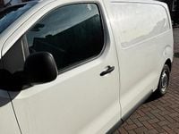 Gebraucht Peugeot Expert Premium 122 PS (89 kW) 2020 Weiß Van