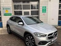 Gebraucht Mercedes GLA180 136 PS (100 kW) 2021 Iridiumsilber  metalliclack SUV