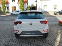 Usado VW T-Roc 110 HP (80 kW) 2023 Cinzento SUV