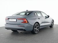 Gebraucht Volvo S60 Plus 197 PS (144 kW) 2023 Grau Limousine