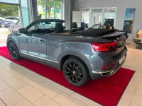 Gebraucht VW T-Roc Cabriolet Style 150 PS (110 kW) 2022 Grau Cabrio